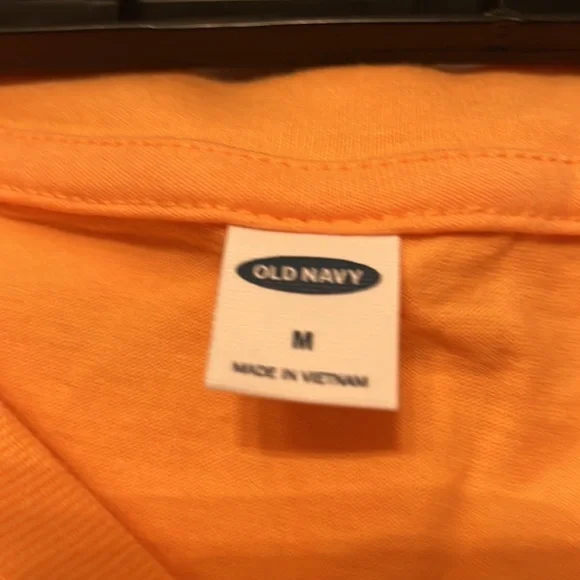 Womens Sleeveless Workout Top - Picture 3 of 5